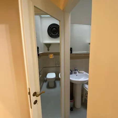 Palazzo Mari & Bed & Breakfast 3*