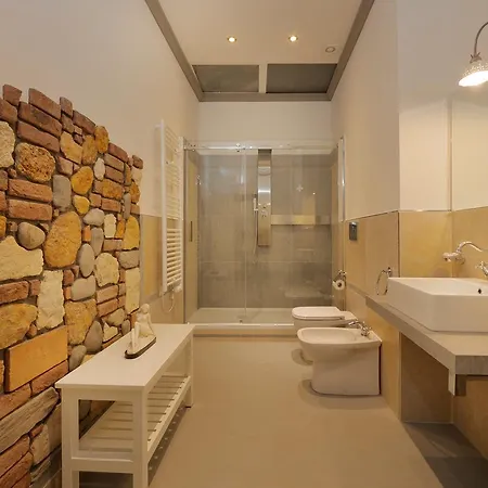 Bed & Breakfast Palazzo Mari & Montevarchi