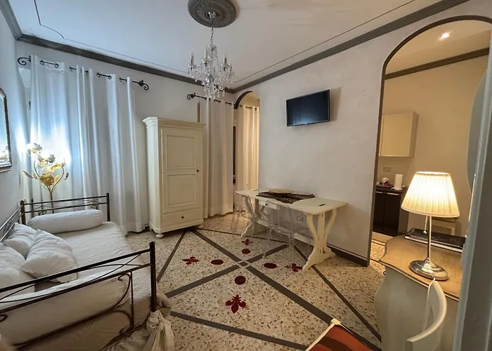 Palazzo Mari & 3* Montevarchi
