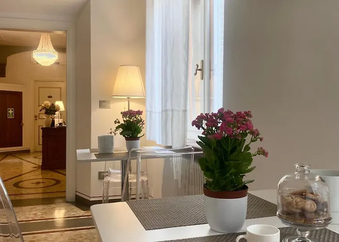 Palazzo Mari & Oda ve Kahvaltı 3*