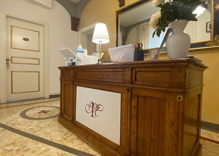 Oda ve Kahvaltı Palazzo Mari & 3*